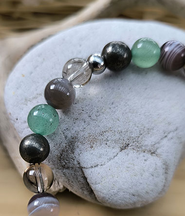 Bracelet en quartz fumé, aventurine, pyrite et agate de Botswana pour l’arrêt du tabac.